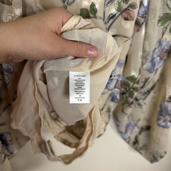 ASTR Floral Pink Bodysuit Size XS - Picture 7 of 7